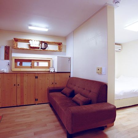 Iu Guest House Myeongdong 首爾 客房 照片