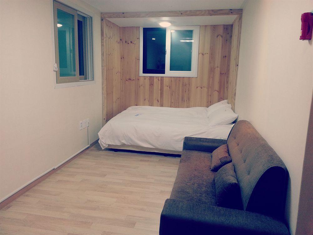 Iu Guest House Myeongdong 首爾 外观 照片