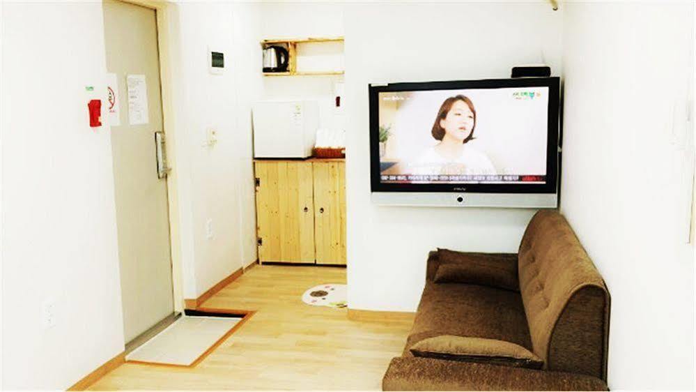 Iu Guest House Myeongdong 首爾 外观 照片