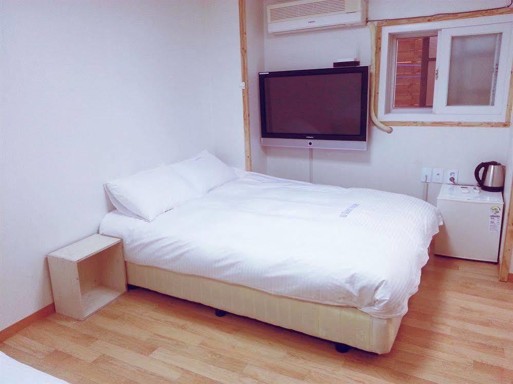 Iu Guest House Myeongdong 首爾 外观 照片